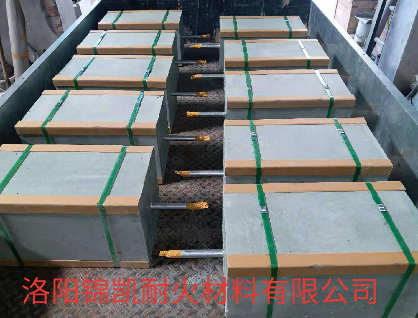 （煉鋼，煉硅）透氣磚(圖2)